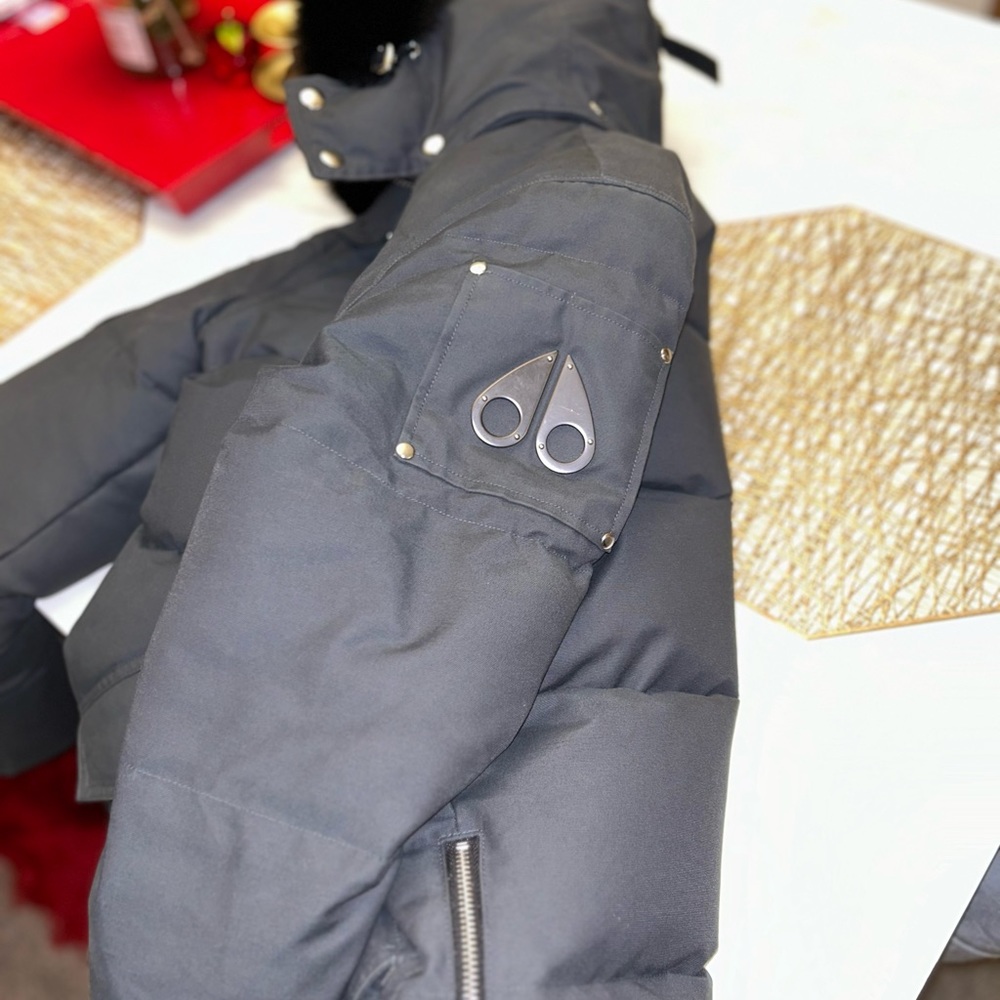 Authentic men’s moose knuckle coat (navy blue) great condition